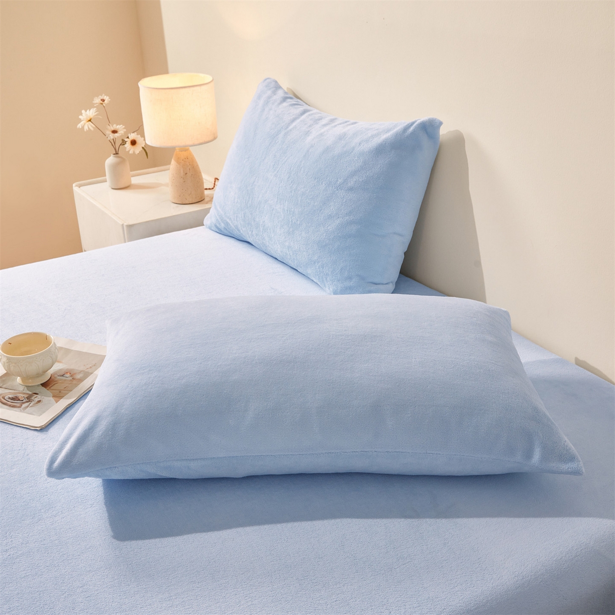 91家纺网 家纺一手货源 找家纺 卡诗兰家纺 2026新款单层牛奶绒床笠 星蓝