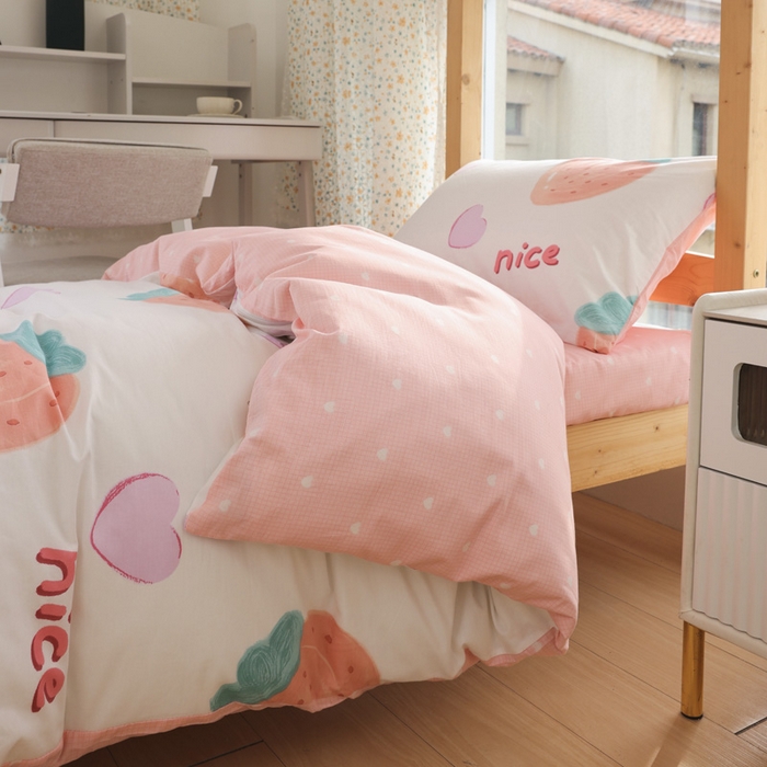 91家纺网 家纺一手货源 找家纺 宅部落 2026新款全棉三件套纯棉学生宿舍上下铺六件套 奈斯草莓