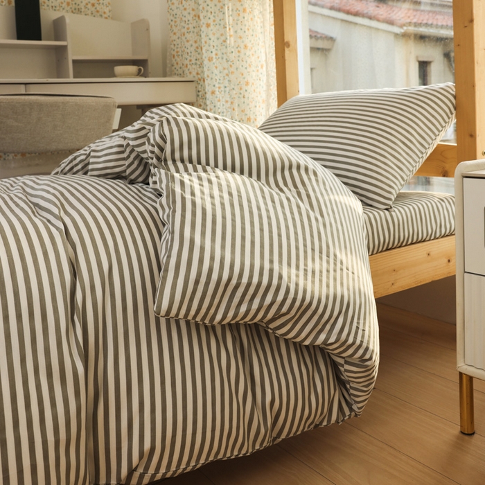 91家纺网 家纺一手货源 找家纺 宅部落 2026新款全棉三件套纯棉学生宿舍上下铺六件套 灰细条纹