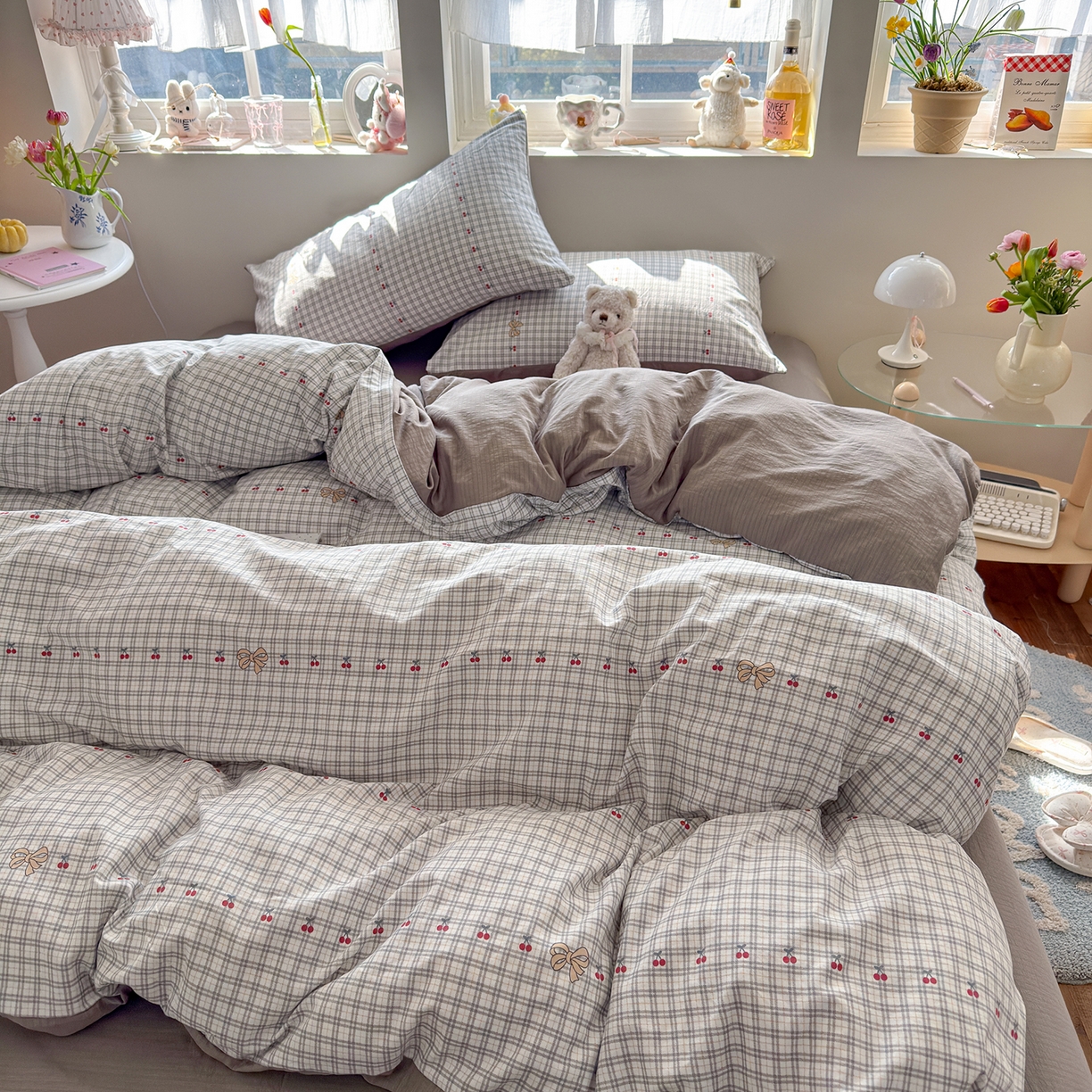 91家纺网 家纺一手货源 找家纺 罗亿家纺 2026新款A类古法水洗仿棉云感纱四件套 樱桃格格