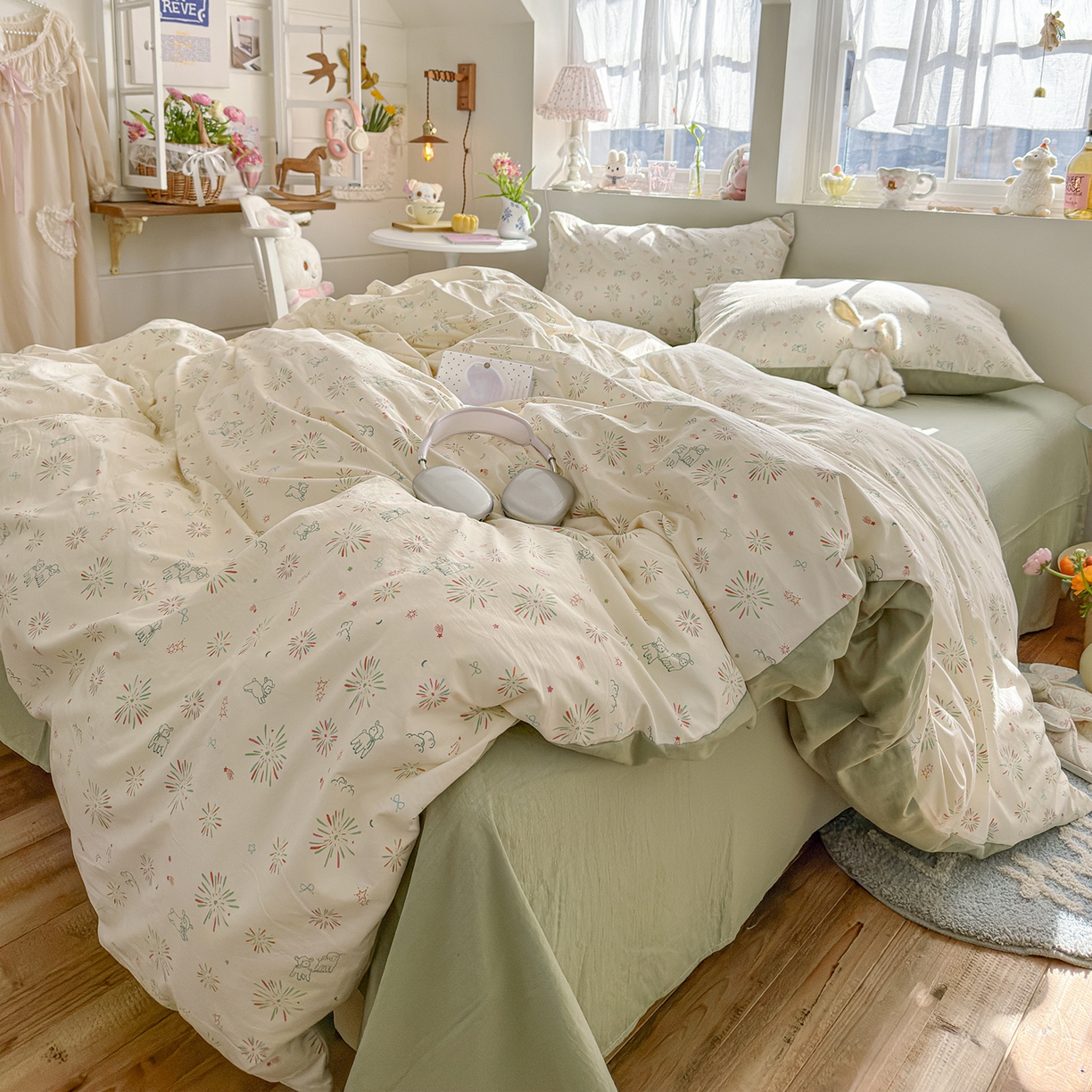 91家纺网 家纺一手货源 找家纺 罗亿家纺 2026新款A类古法水洗仿棉云感纱四件套 烟花星语