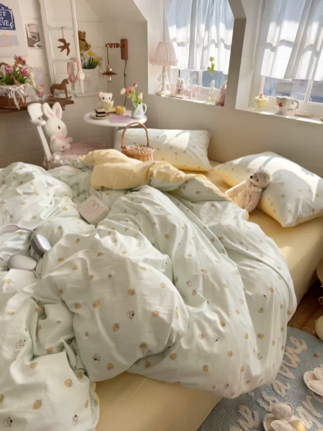 91家纺网 家纺一手货源 找家纺 罗亿家纺 2026新款A类古法水洗仿棉云感纱四件套 芝士莓莓熊