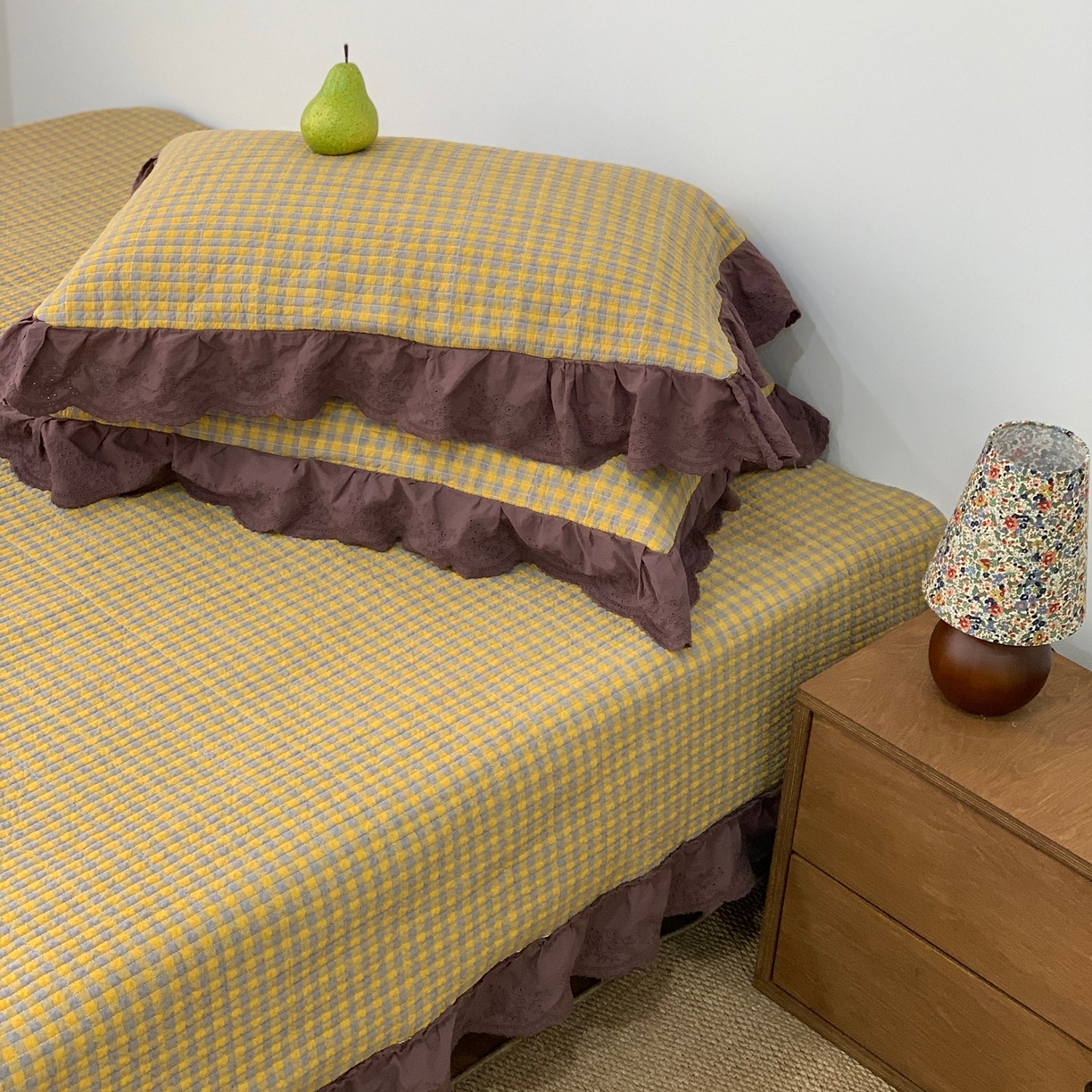 91家纺网 家纺一手货源 找家纺 床盖工厂店 2025新款双面全棉纯棉填充棉花花边款床盖三件套芸素 芸素-黄