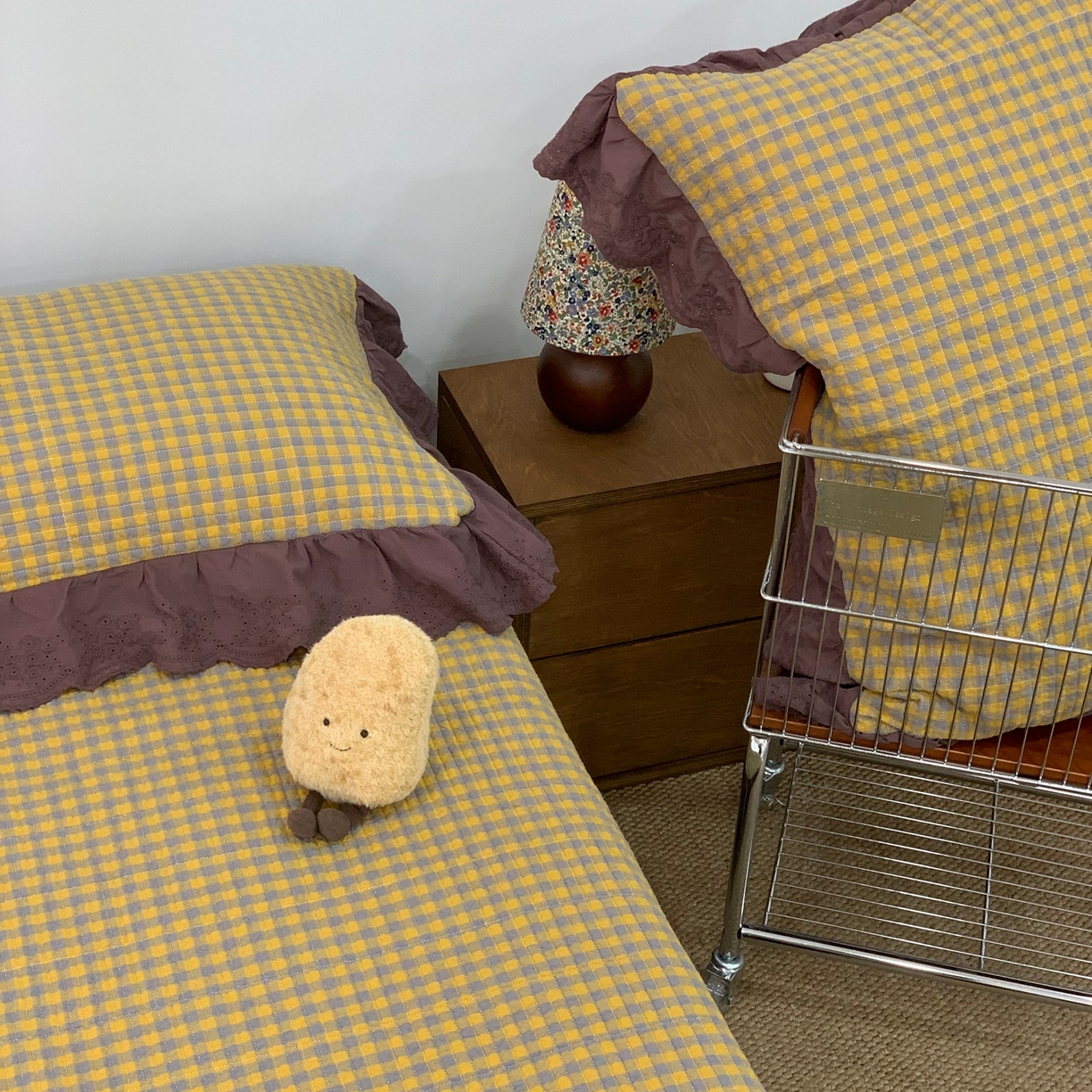 91家纺网 家纺一手货源 找家纺 床盖工厂店 2025新款双面全棉纯棉填充棉花花边款床盖三件套芸素 芸素-黄