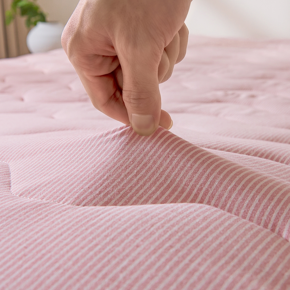 91家纺网 家纺一手货源 找家纺 （总）丽诺床垫 2026新款A类全棉色织水洗棉棉花三明治床垫（床垫不定制超200x220以上的尺寸）