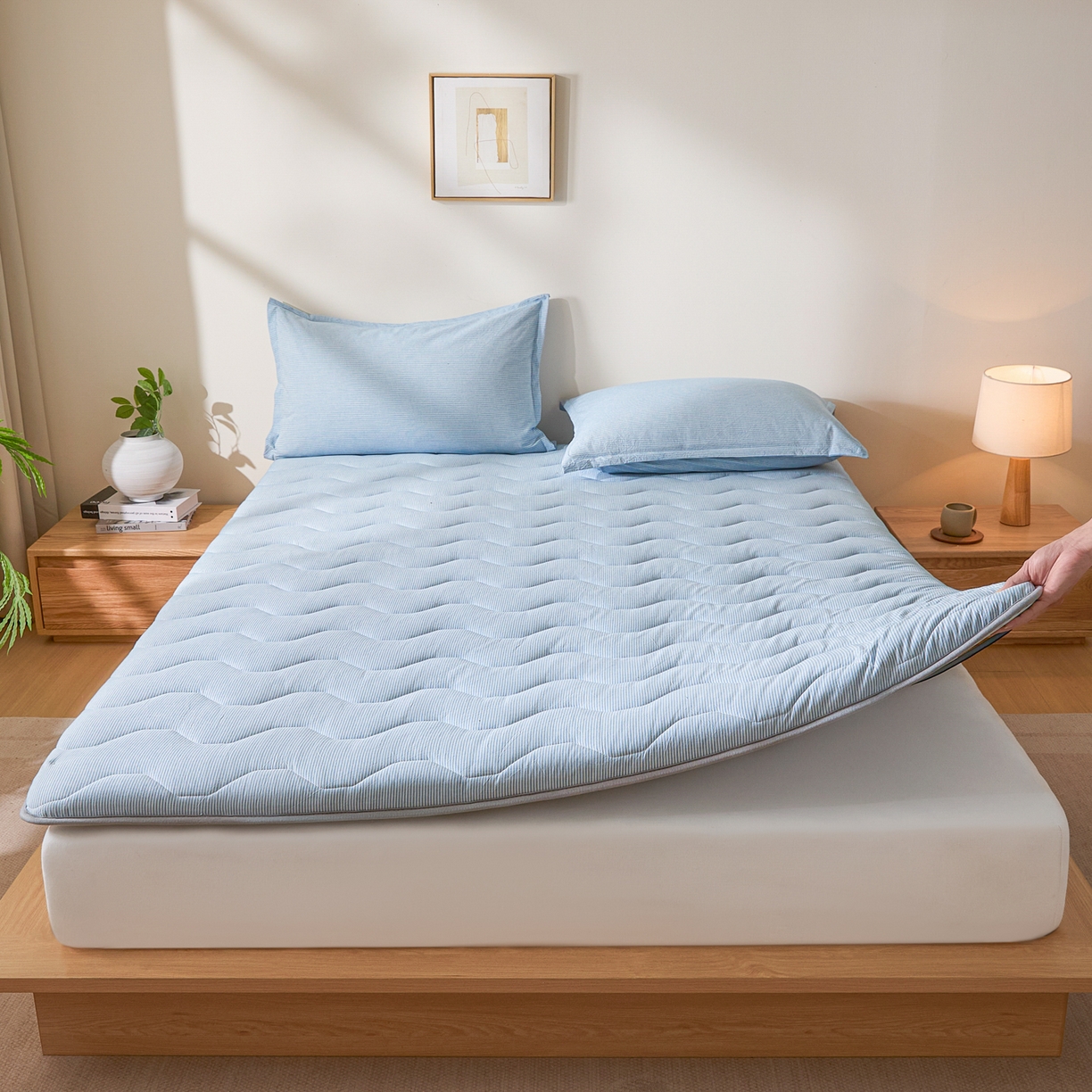 91家纺网 家纺一手货源 找家纺 丽诺床垫 2026新款A类全棉色织水洗棉棉花三明治床垫（床垫不定制超200x220以上的尺寸） 细条蓝