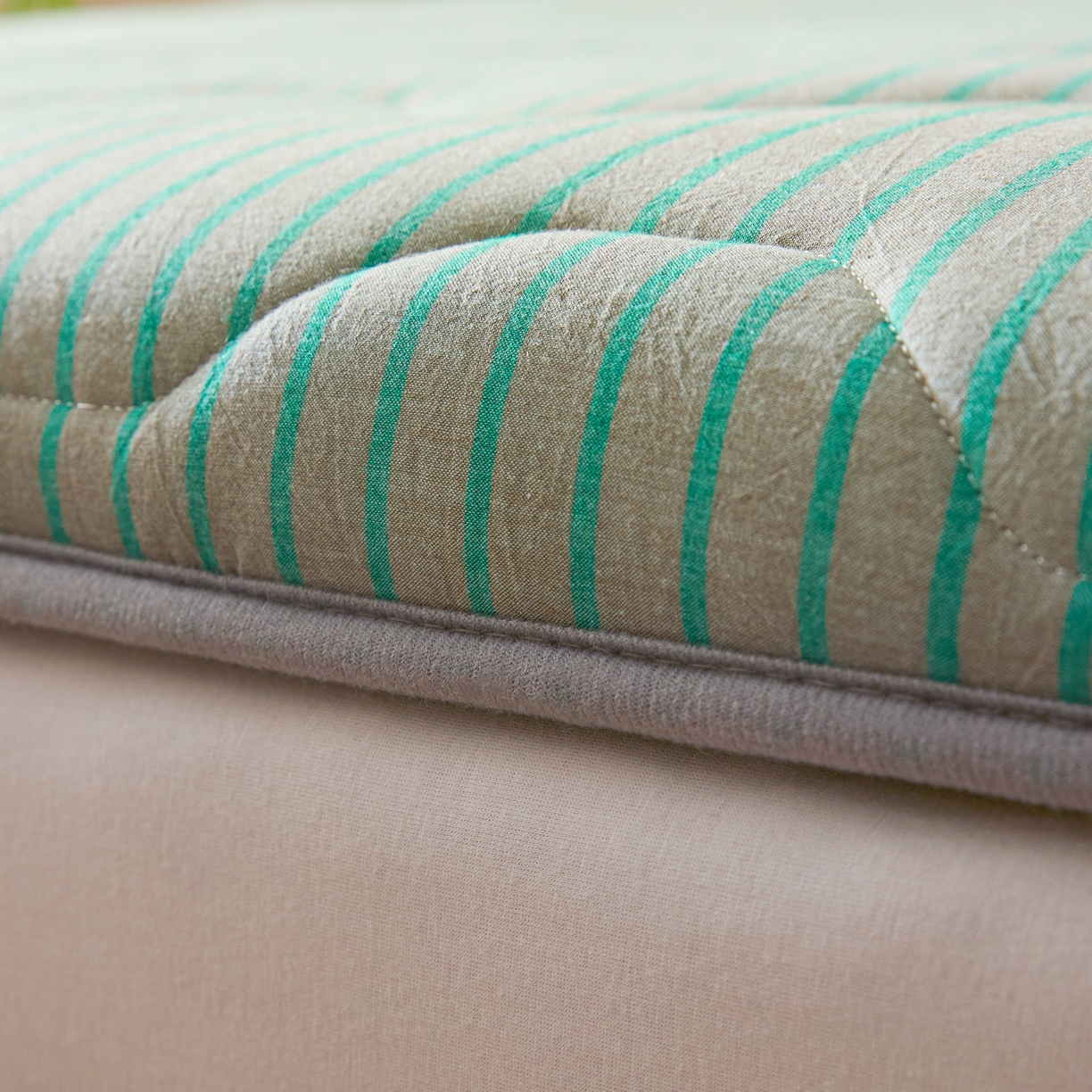 91家纺网 家纺一手货源 找家纺 丽诺床垫 2026新款A类全棉色织水洗棉棉花三明治床垫（床垫不定制超200x220以上的尺寸） 追光绿