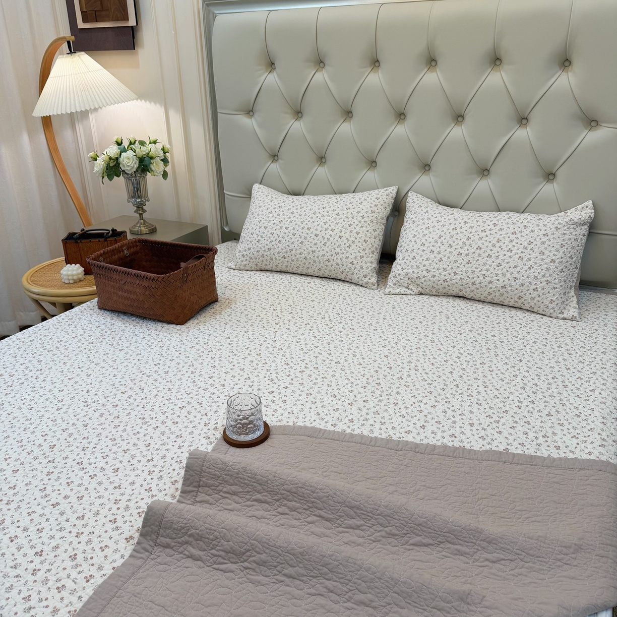 91家纺网 家纺一手货源 找家纺 床盖工厂店 2025新款全棉天竺棉麻三件套填充棉花床盖三件套花卉系列 花田半亩