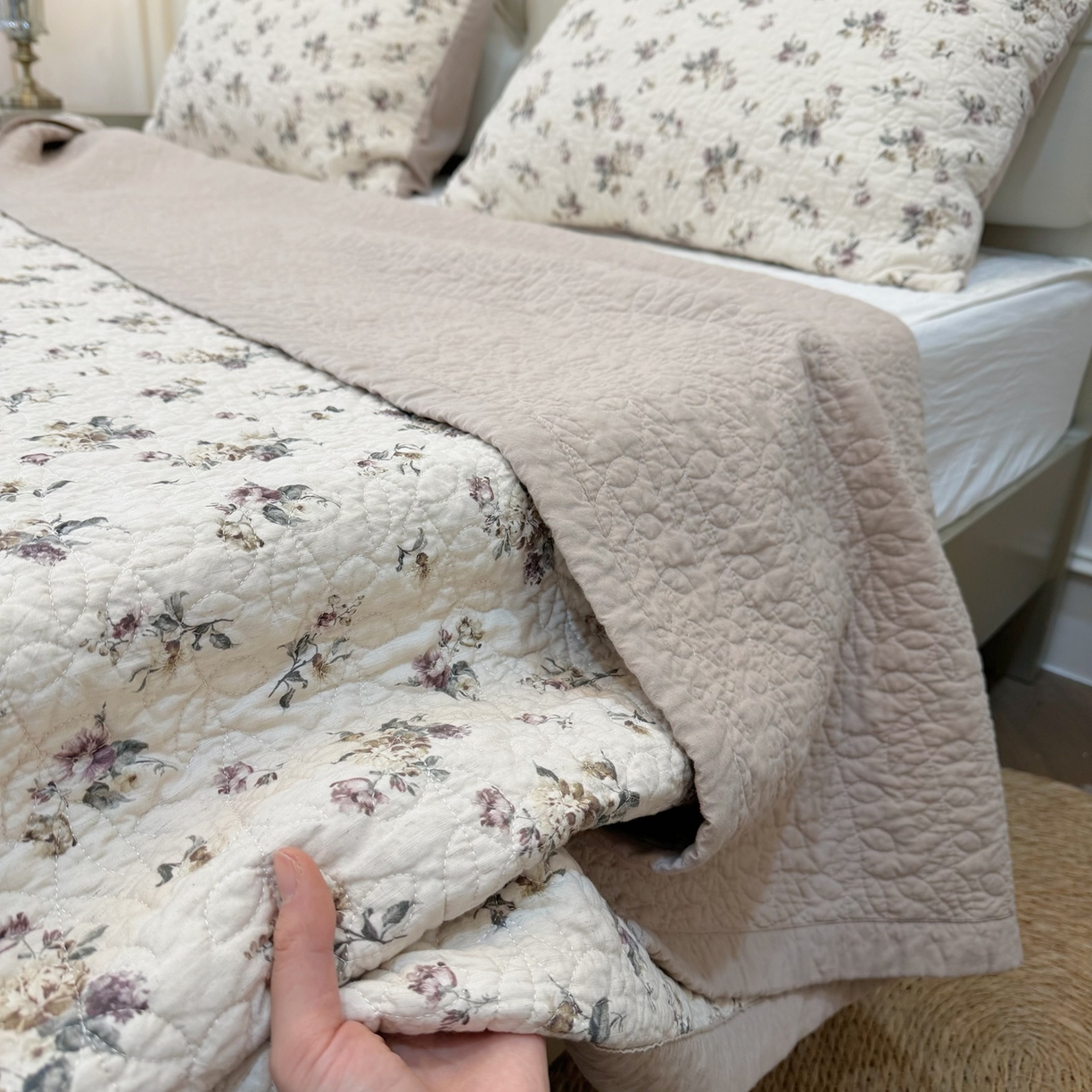 91家纺网 家纺一手货源 找家纺 床盖工厂店 2025新款全棉天竺棉麻三件套填充棉花床盖三件套花卉系列 声声慢