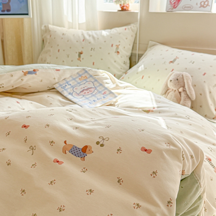 91家纺网 家纺一手货源 找家纺 曼之夏 2025新款全棉印花四件套-系列二 樱桃腊肠