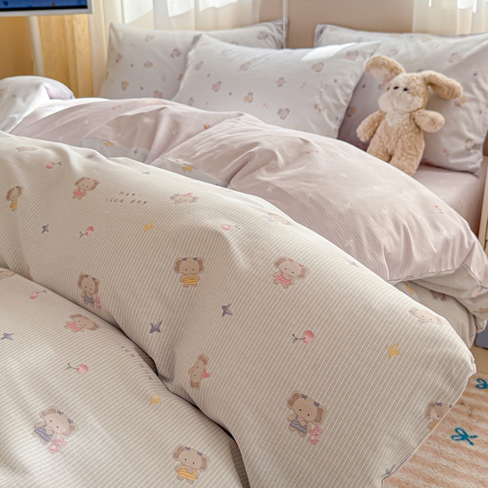 91家纺网 家纺一手货源 找家纺 曼之夏 2025新款全棉印花四件套-系列二 星小象兰