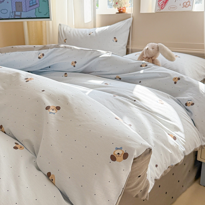 91家纺网 家纺一手货源 找家纺 曼之夏 2025新款全棉印花四件套-系列二 机灵小汪