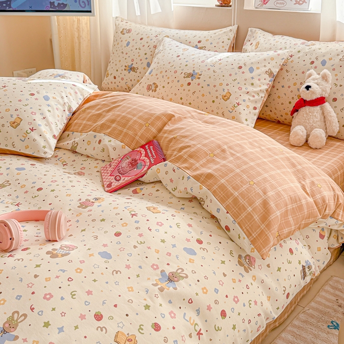 91家纺网 家纺一手货源 找家纺 曼之夏 2025新款全棉印花四件套-系列二 都市熊仔