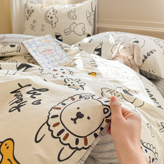 91家纺网 家纺一手货源 找家纺 曼之夏 2025新款全棉印花四件套-系列二 欢乐谷