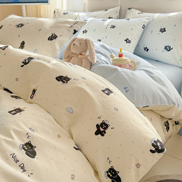 91家纺网 家纺一手货源 找家纺 曼之夏 2025新款全棉印花四件套-系列二 贪睡猫