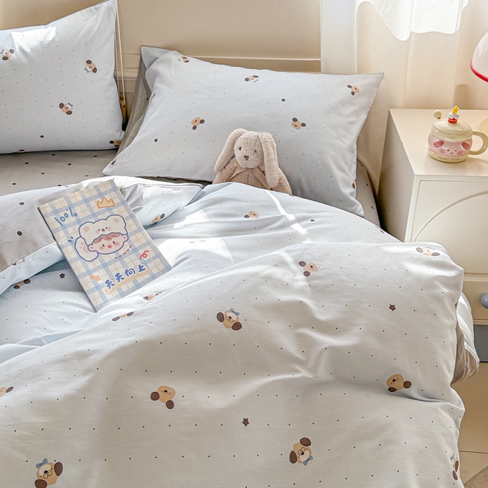 91家纺网 家纺一手货源 找家纺 曼之夏 2025新款全棉印花四件套-系列二 机灵小汪