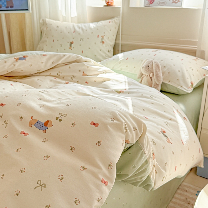 91家纺网 家纺一手货源 找家纺 曼之夏 2025新款全棉印花四件套-系列二 樱桃腊肠