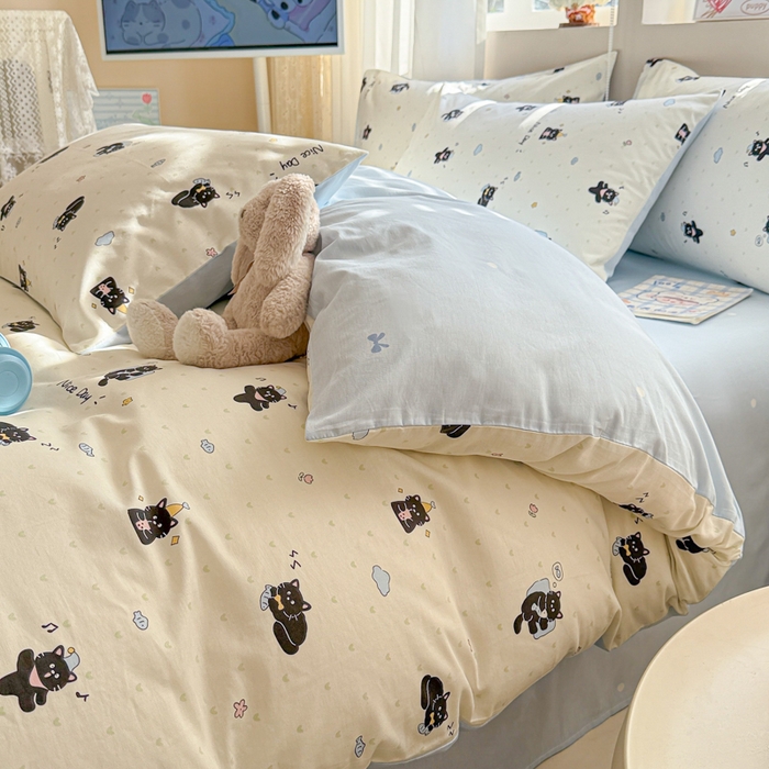 91家纺网 家纺一手货源 找家纺 曼之夏 2025新款全棉印花四件套-系列二 贪睡猫