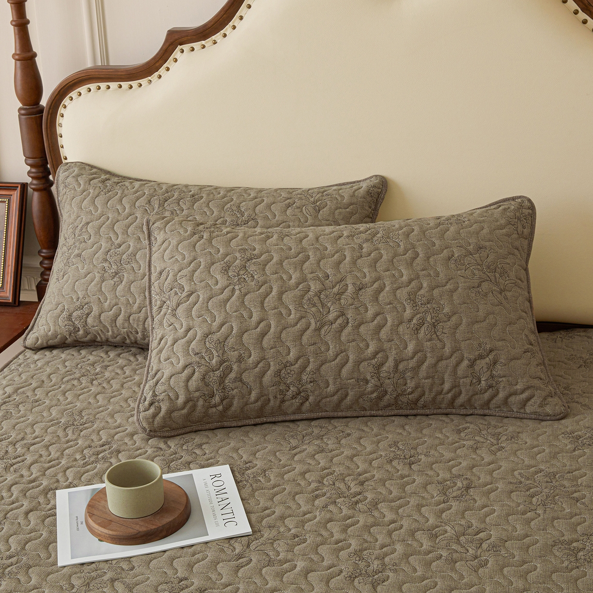 91家纺网 家纺一手货源 找家纺 笠裙家纺 2026新款加厚云感水洗棉印花夹棉床笠床罩【幻彩系列】 幻彩-花田错