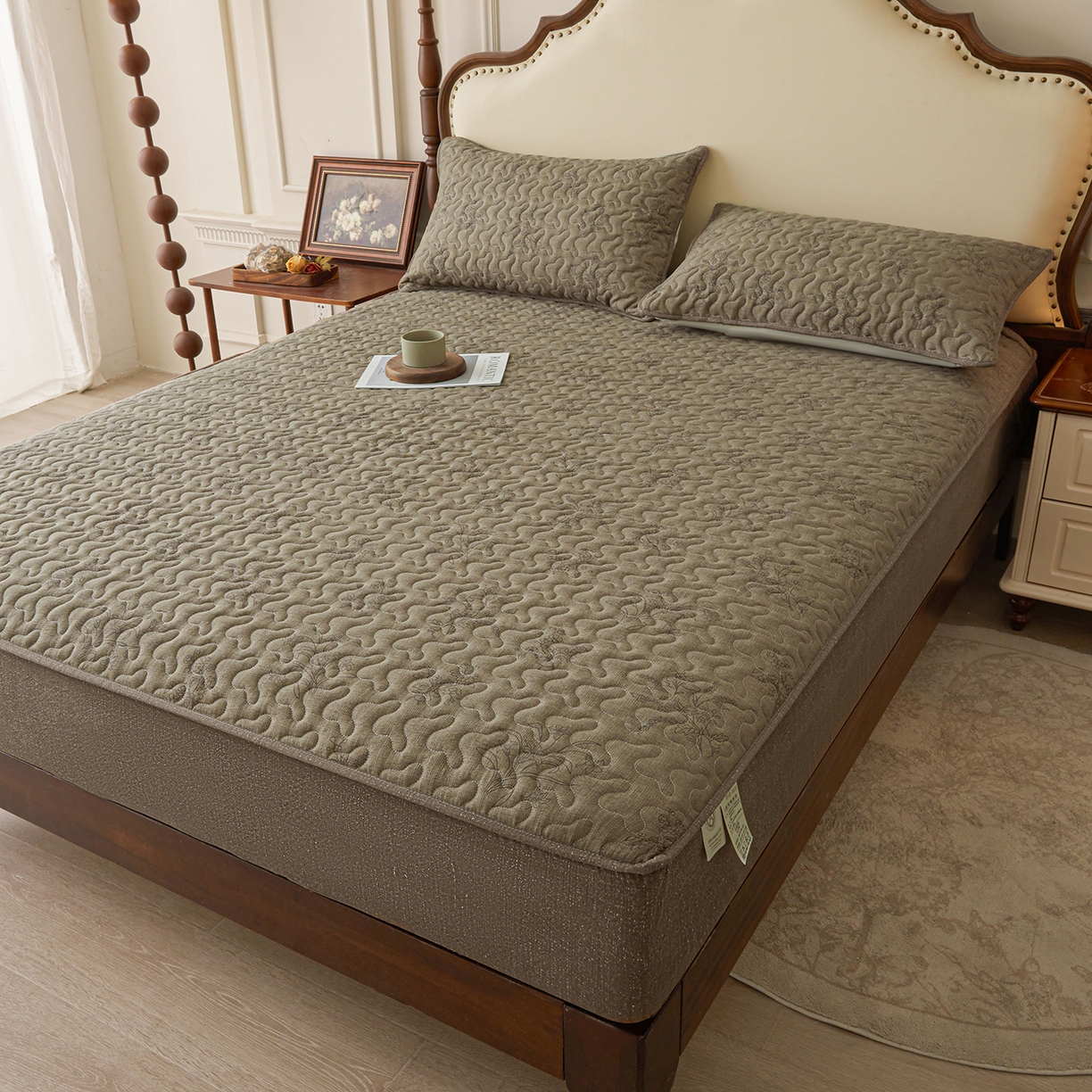 91家纺网 家纺一手货源 找家纺 笠裙家纺 2026新款加厚云感水洗棉印花夹棉床笠床罩【幻彩系列】 幻彩-花田错