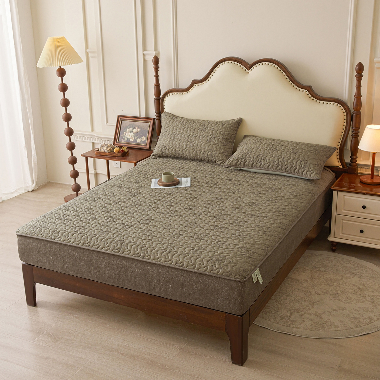 91家纺网 家纺一手货源 找家纺 笠裙家纺 2026新款加厚云感水洗棉印花夹棉床笠床罩【幻彩系列】 幻彩-花田错