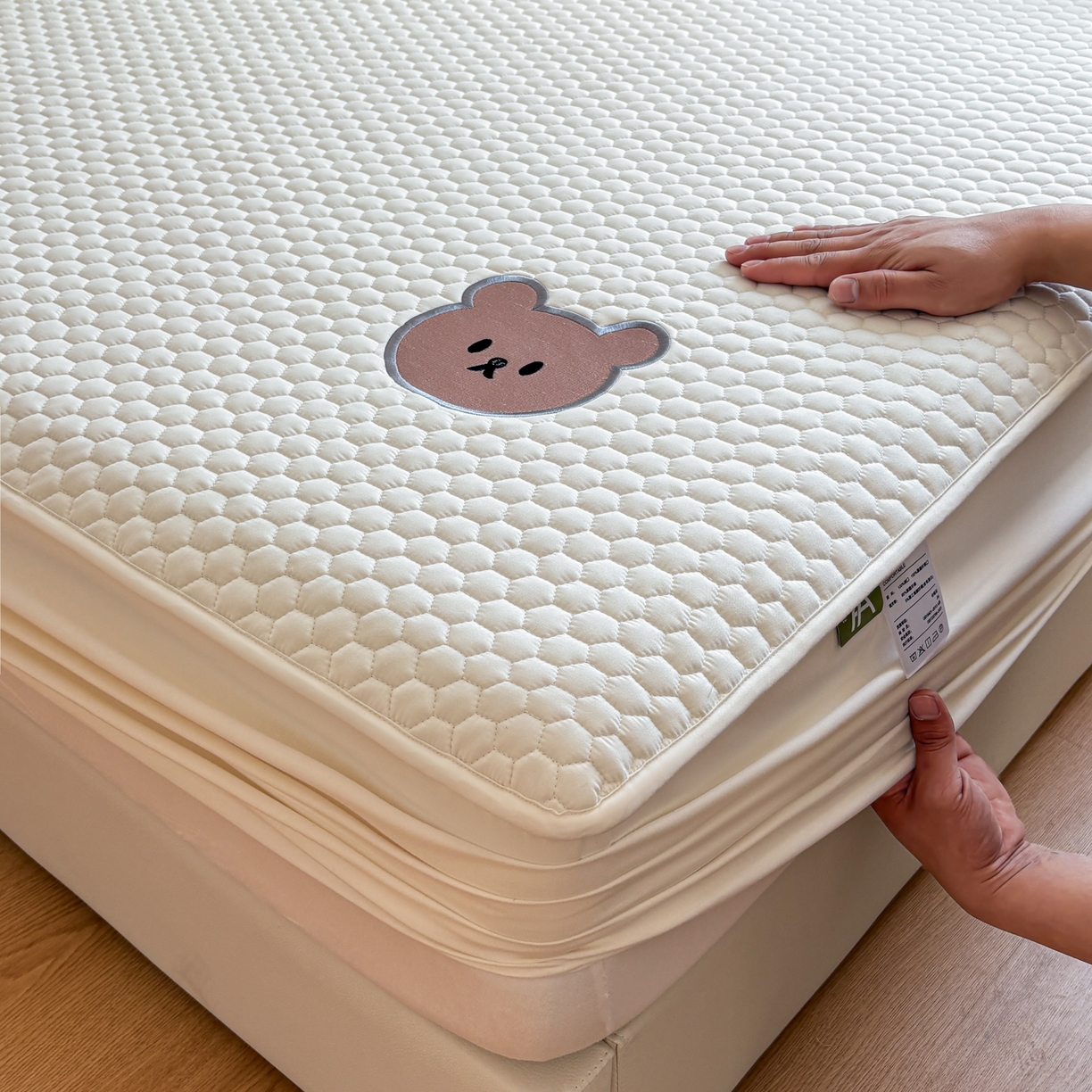 91家纺网 家纺一手货源 找家纺 （总）居眠 2026新款熊熊夹棉床笠