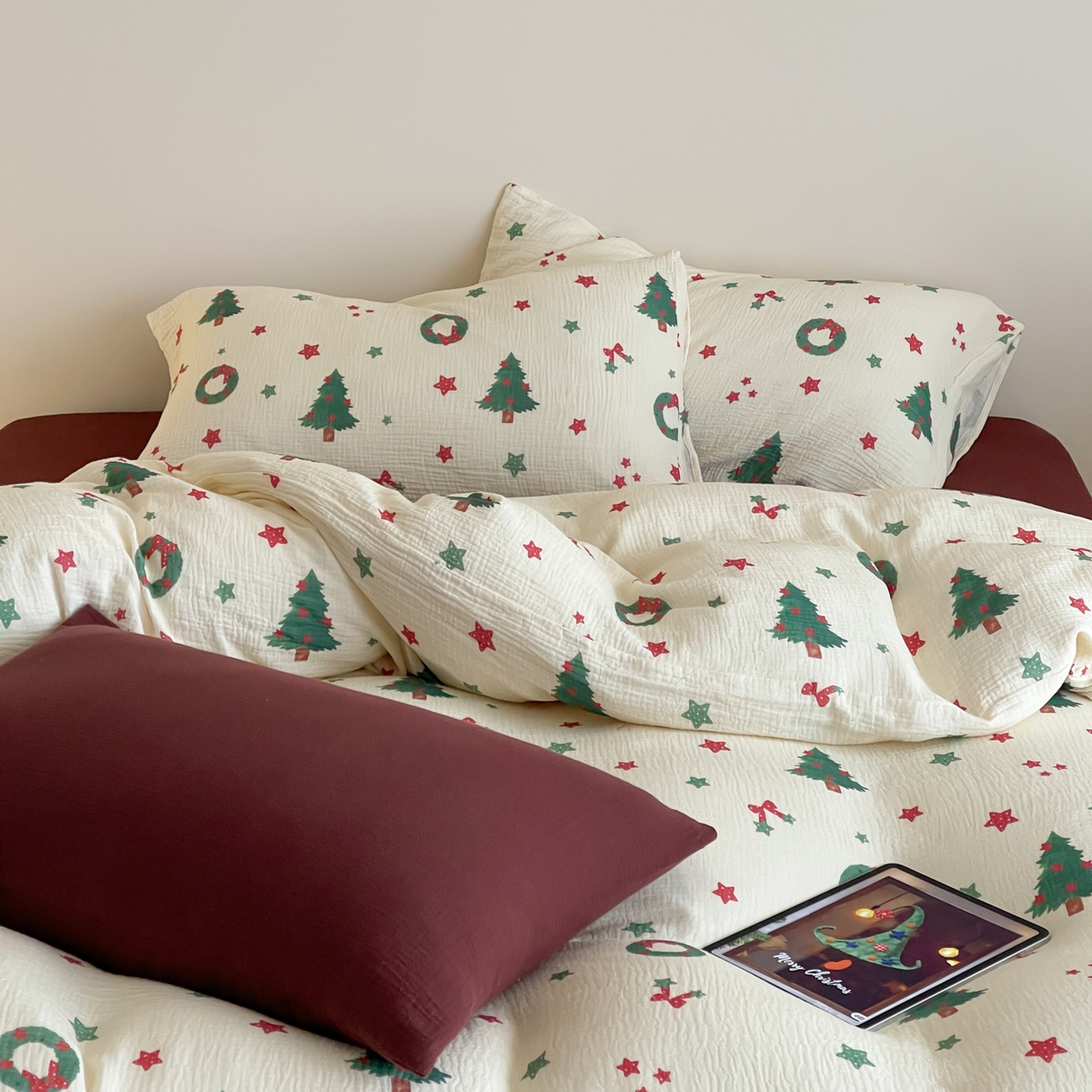 91家纺网 家纺一手货源 找家纺 （总）山舍家居 2025新款全棉双层皱皱纱圣诞特款四件套-圣诞系列