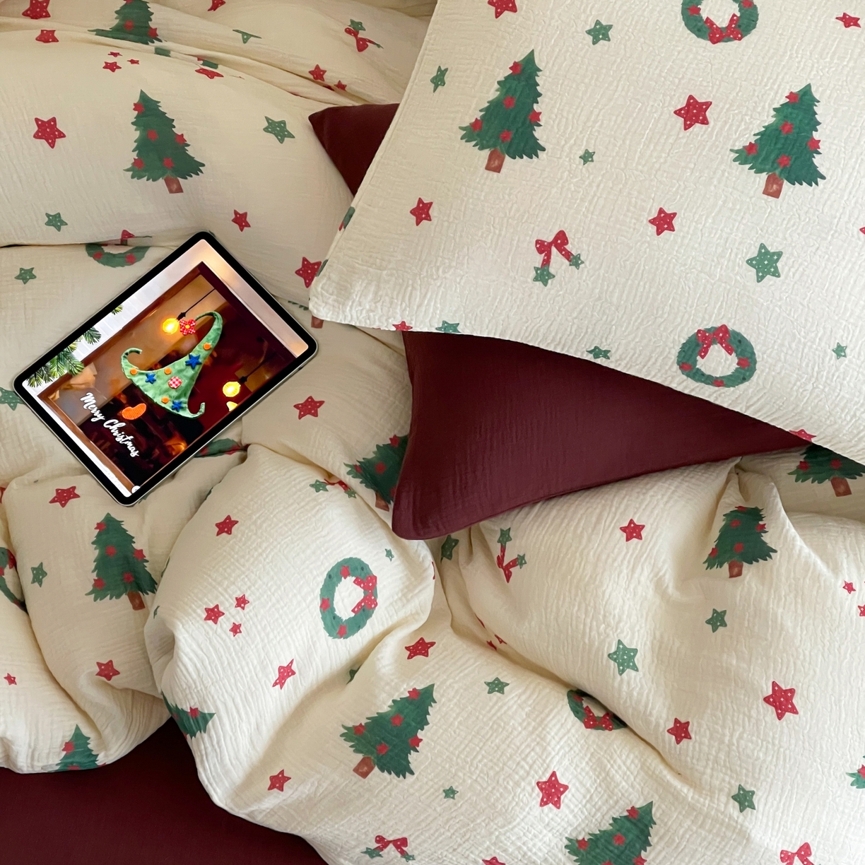 91家纺网 家纺一手货源 找家纺 （总）山舍家居 2025新款全棉双层皱皱纱圣诞特款四件套-圣诞系列