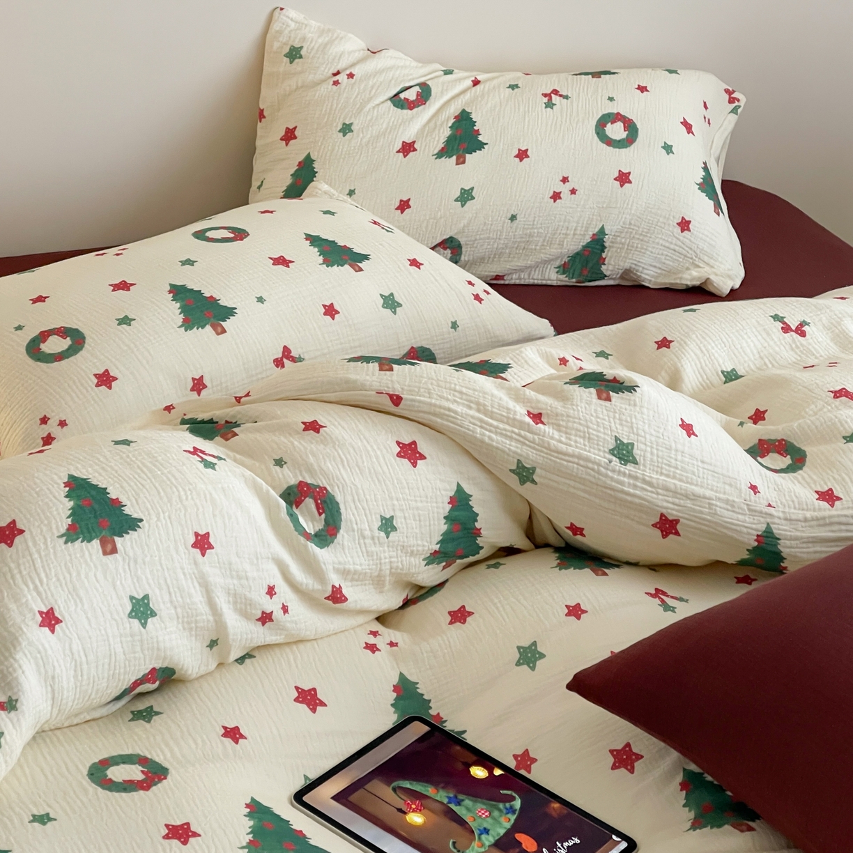 91家纺网 家纺一手货源 找家纺 （总）山舍家居 2025新款全棉双层皱皱纱圣诞特款四件套-圣诞系列