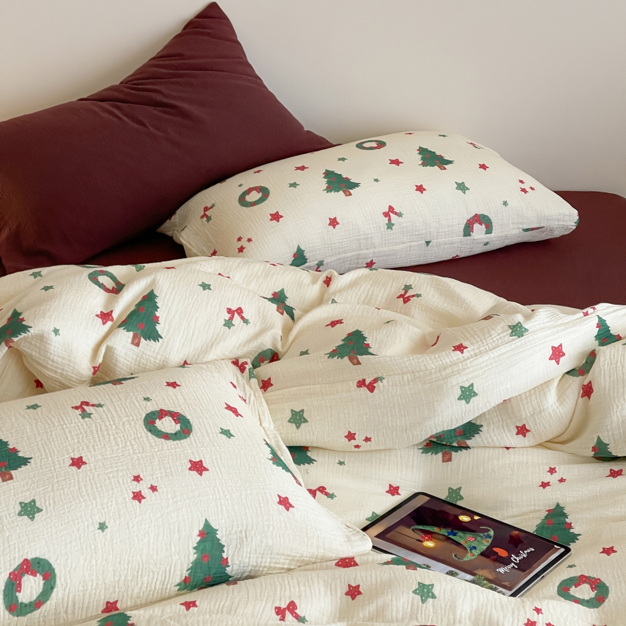 91家纺网 家纺一手货源 找家纺 （总）山舍家居 2025新款全棉双层皱皱纱圣诞特款四件套-圣诞系列