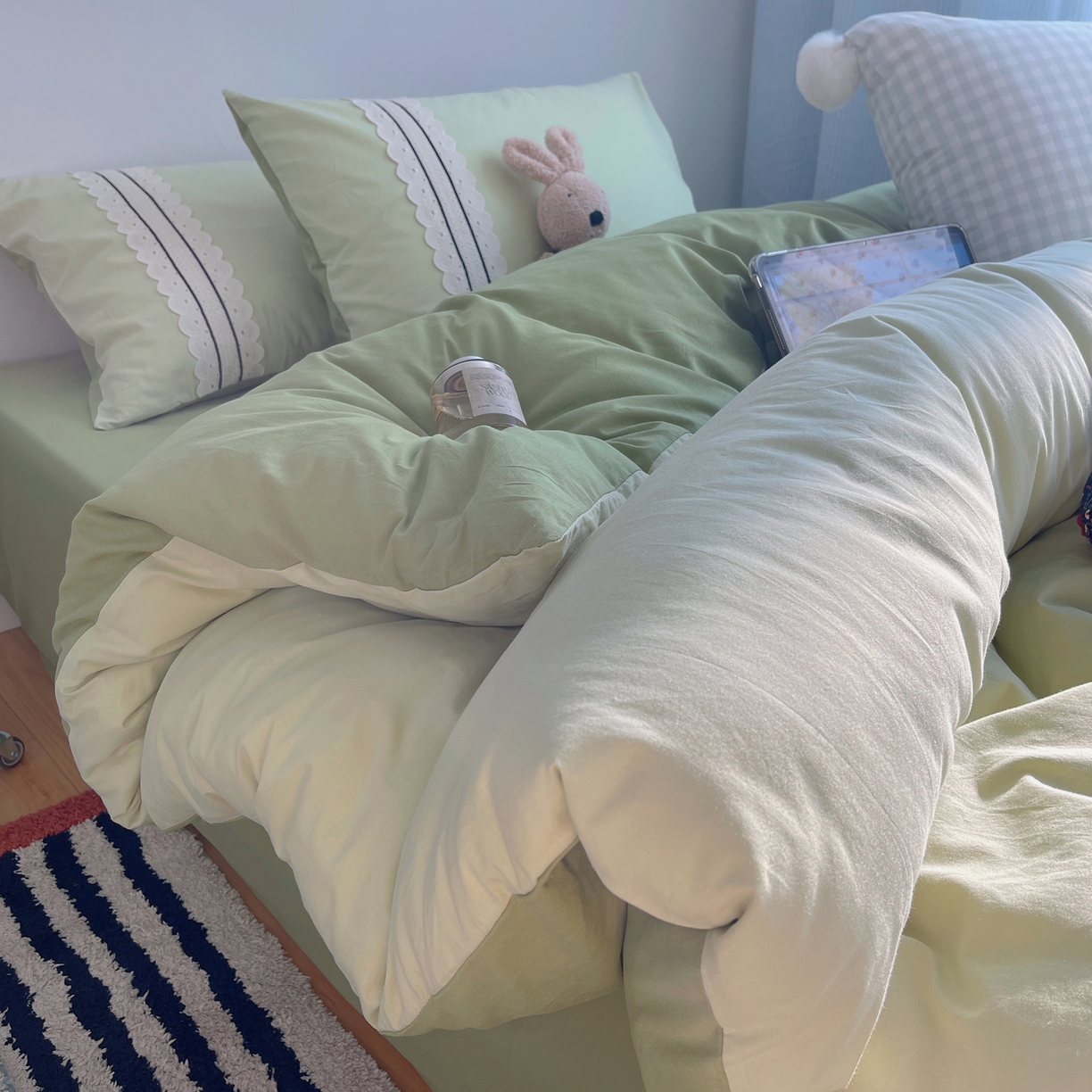 91家纺网 家纺一手货源 找家纺 三朵家纺 2026新款ins风全棉纯棉水洗棉少女系四件套-玛卡龙系列 马卡龙-粉绿