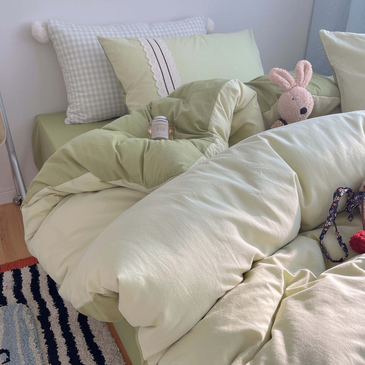 91家纺网 家纺一手货源 找家纺 三朵家纺 2026新款ins风全棉纯棉水洗棉少女系四件套-玛卡龙系列 马卡龙-粉绿