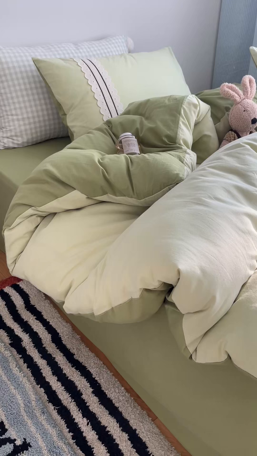 91家纺网 家纺一手货源 找家纺 三朵家纺 2026新款ins风全棉纯棉水洗棉少女系四件套-玛卡龙系列 马卡龙-粉绿