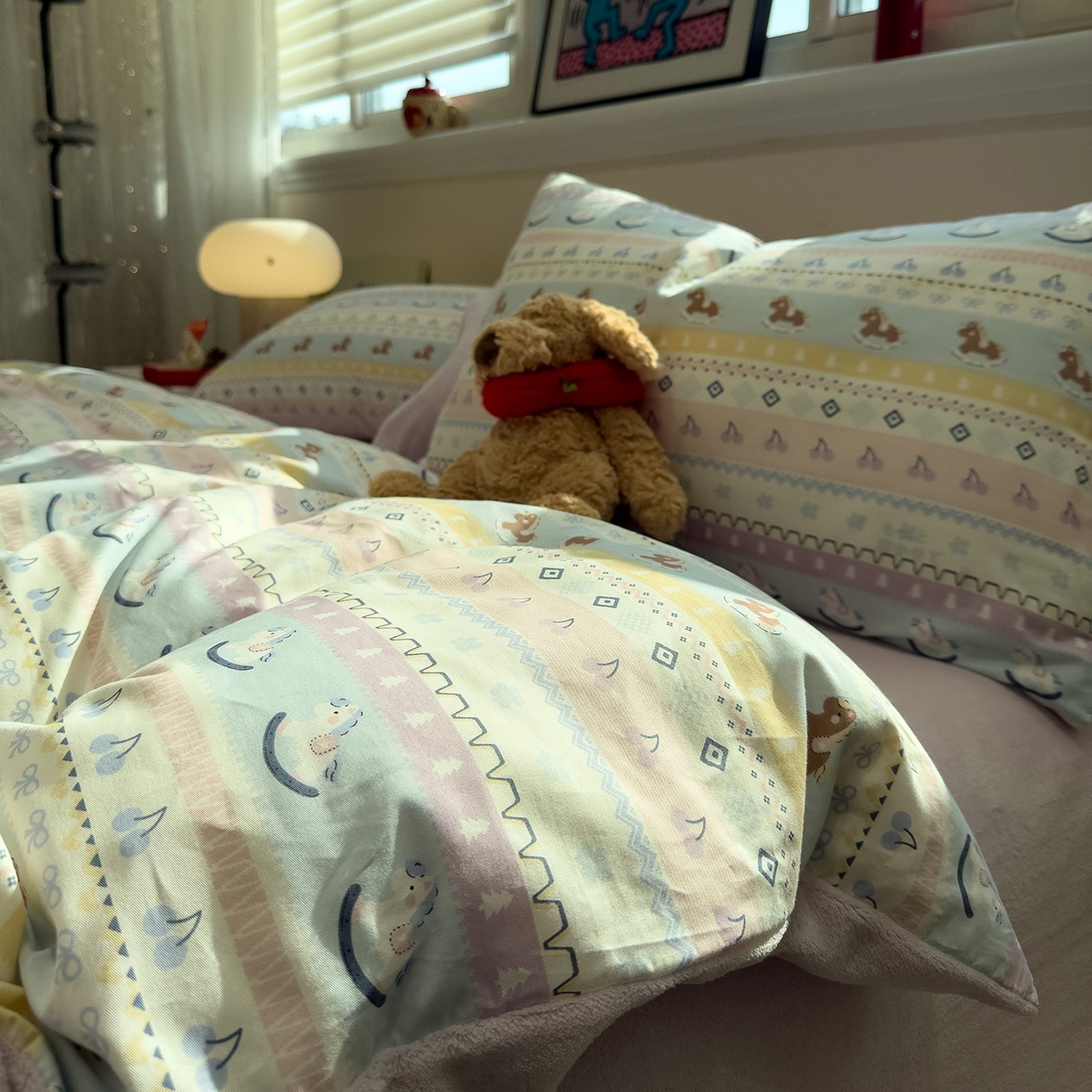 91家纺网 家纺一手货源 找家纺 呗旺鹿 2025新款A版全棉B版牛奶绒四件套 糖果小马