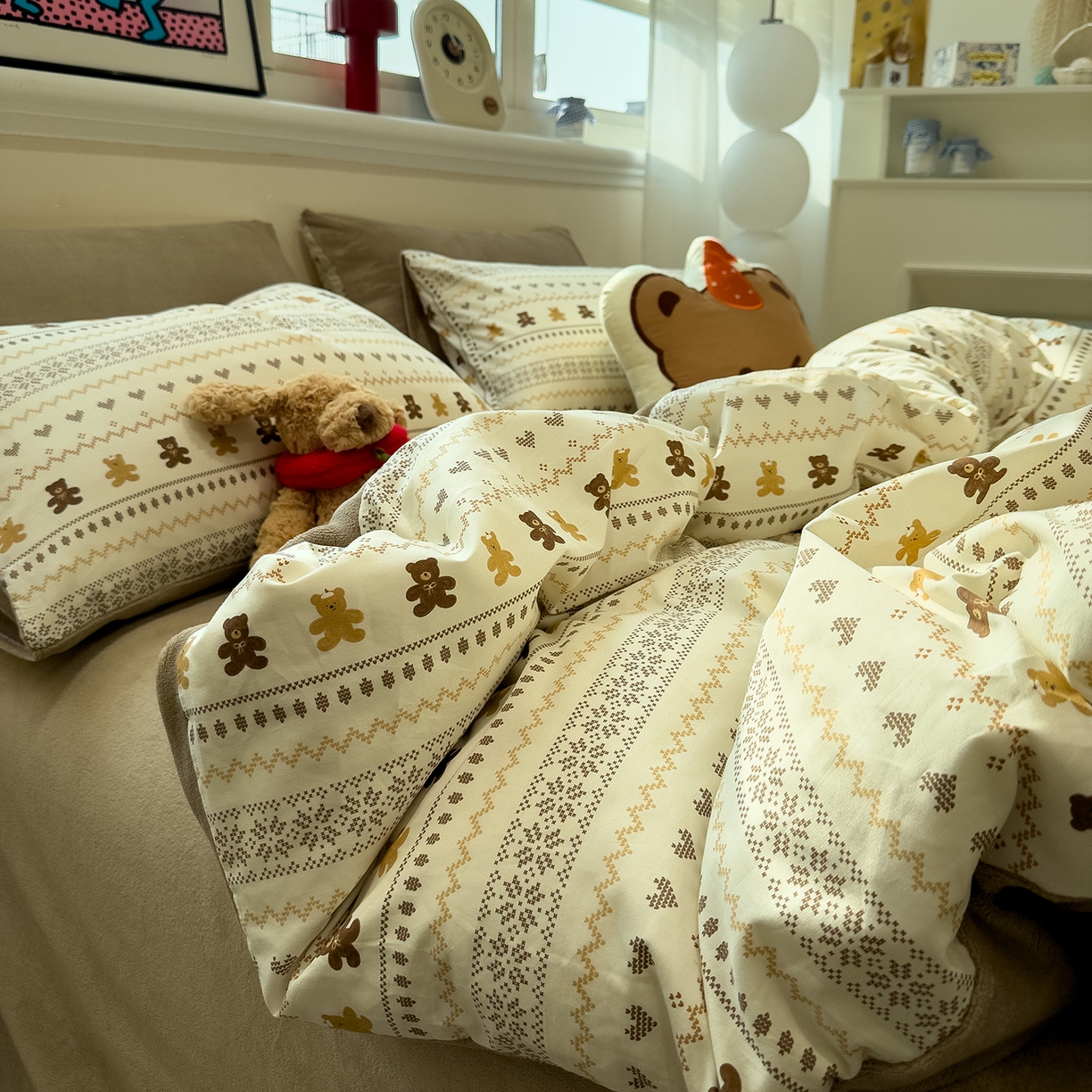 91家纺网 家纺一手货源 找家纺 呗旺鹿 2025新款A版全棉B版牛奶绒四件套 费尔岛小熊