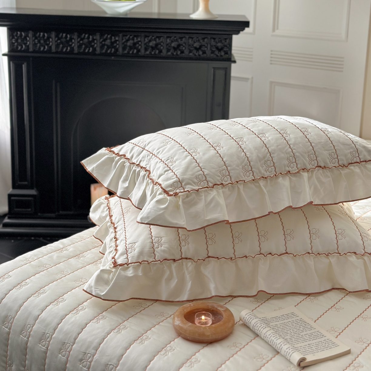 91家纺网 家纺一手货源 找家纺 （总）琳可家居 2026新款60S长绒棉花边床盖A类双面全棉高温水洗-蝶恋系列