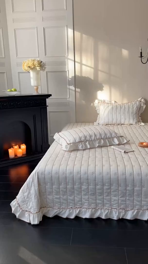 91家纺网 家纺一手货源 找家纺 琳可家居 2026新款60S长绒棉花边床盖A类双面全棉高温水洗-蝶恋系列 蝶恋-暖白