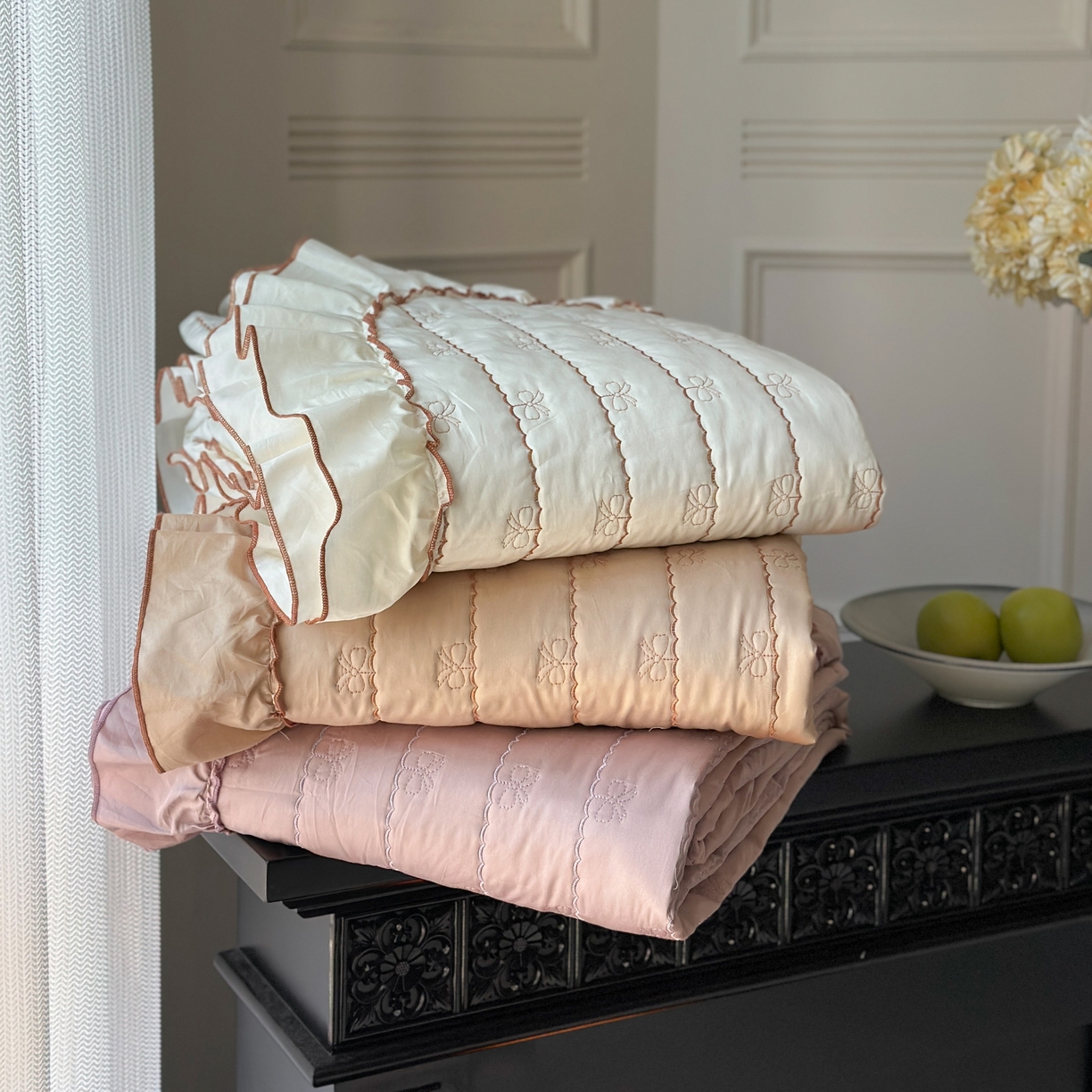 91家纺网 家纺一手货源 找家纺 琳可家居 2026新款60S长绒棉花边床盖A类双面全棉高温水洗-蝶恋系列 组合