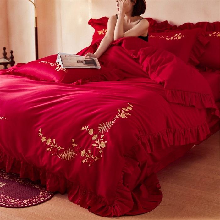 91家纺网 家纺一手货源 找家纺 红番天婚庆 2025新款全棉纯棉提花刺绣四件套 倾心