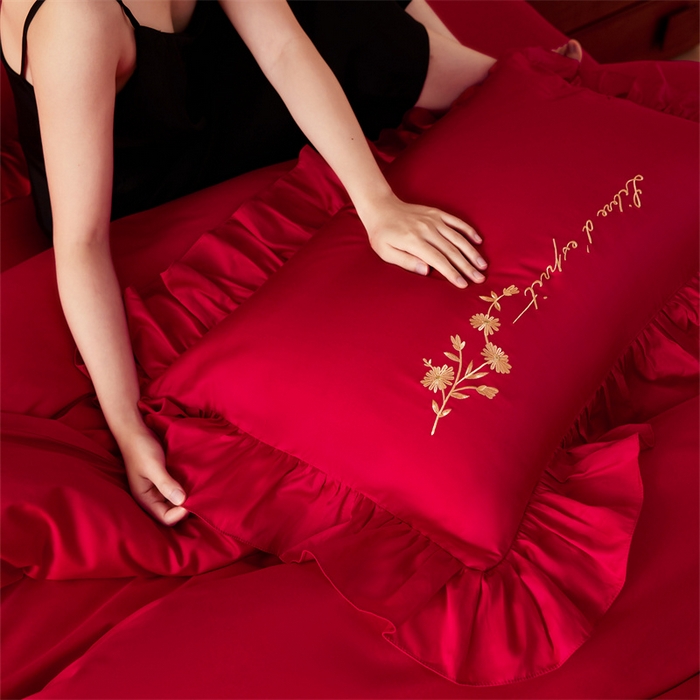 91家纺网 家纺一手货源 找家纺 红番天婚庆 2025新款全棉纯棉提花刺绣四件套 倾心