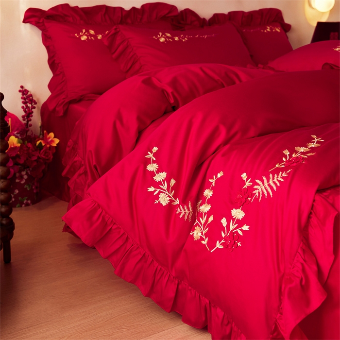 91家纺网 家纺一手货源 找家纺 红番天婚庆 2025新款全棉纯棉提花刺绣四件套 倾心