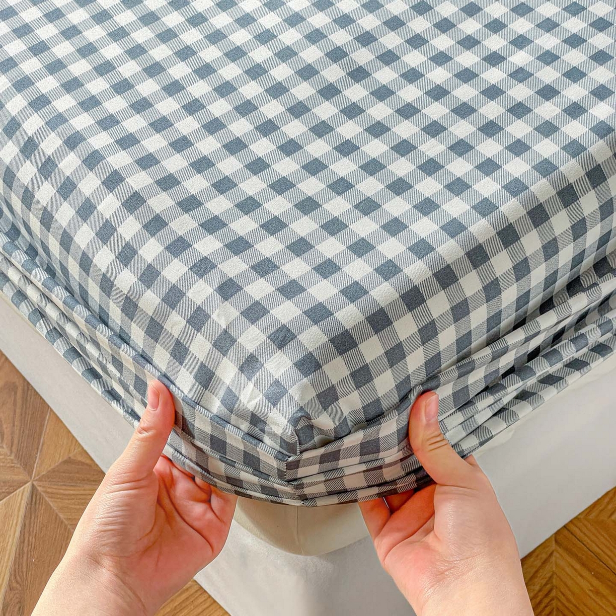 91家纺网 家纺一手货源 找家纺 楠沐家纺 2026新款无印风单层床笠床垫保护套 布丁格蓝