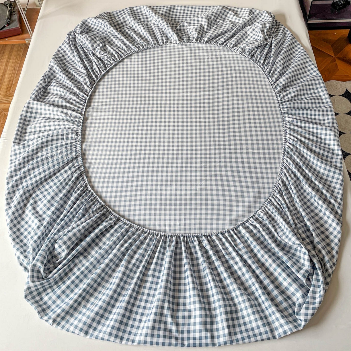 91家纺网 家纺一手货源 找家纺 楠沐家纺 2026新款无印风单层床笠床垫保护套 布丁格蓝