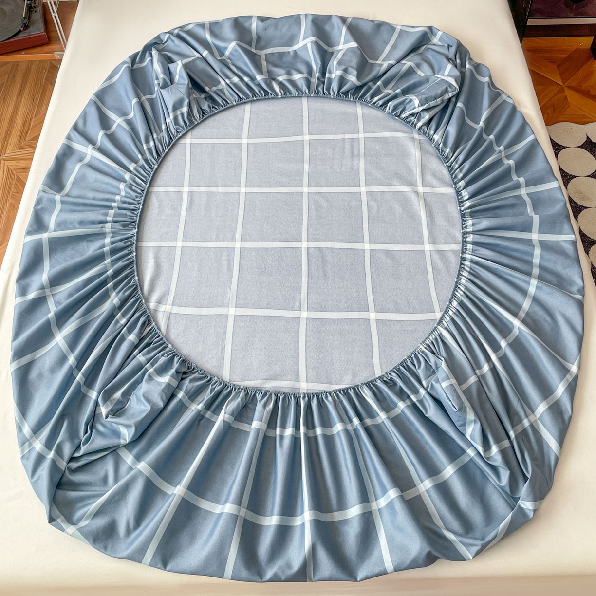 91家纺网 家纺一手货源 找家纺 楠沐家纺 2026新款无印风单层床笠床垫保护套 海蓝大格