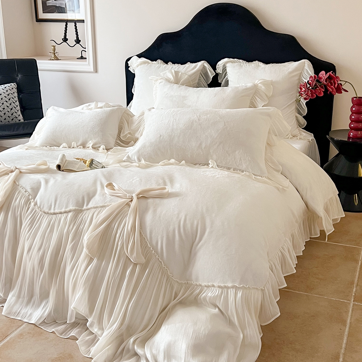 91家纺网 家纺一手货源 找家纺 吾欢心 2026秋冬新款公主风加厚高克重全消光婴儿绒四件套爱莉丝系列新年安可拉红 爱莉丝优雅白