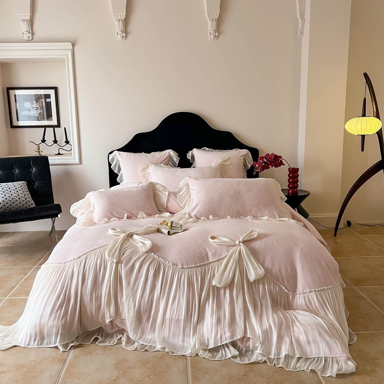 91家纺网 家纺一手货源 找家纺 （总）吾欢心 2026秋冬新款公主风加厚高克重全消光婴儿绒四件套爱莉丝系列新年安可拉红