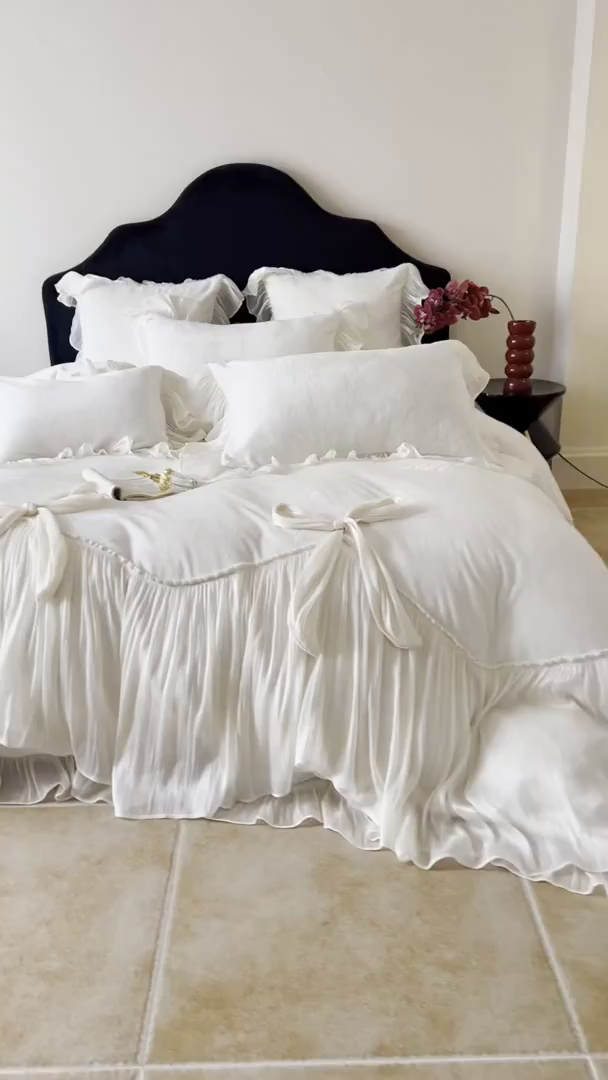 91家纺网 家纺一手货源 找家纺 吾欢心 2026秋冬新款公主风加厚高克重全消光婴儿绒四件套爱莉丝系列新年安可拉红 爱莉丝优雅白