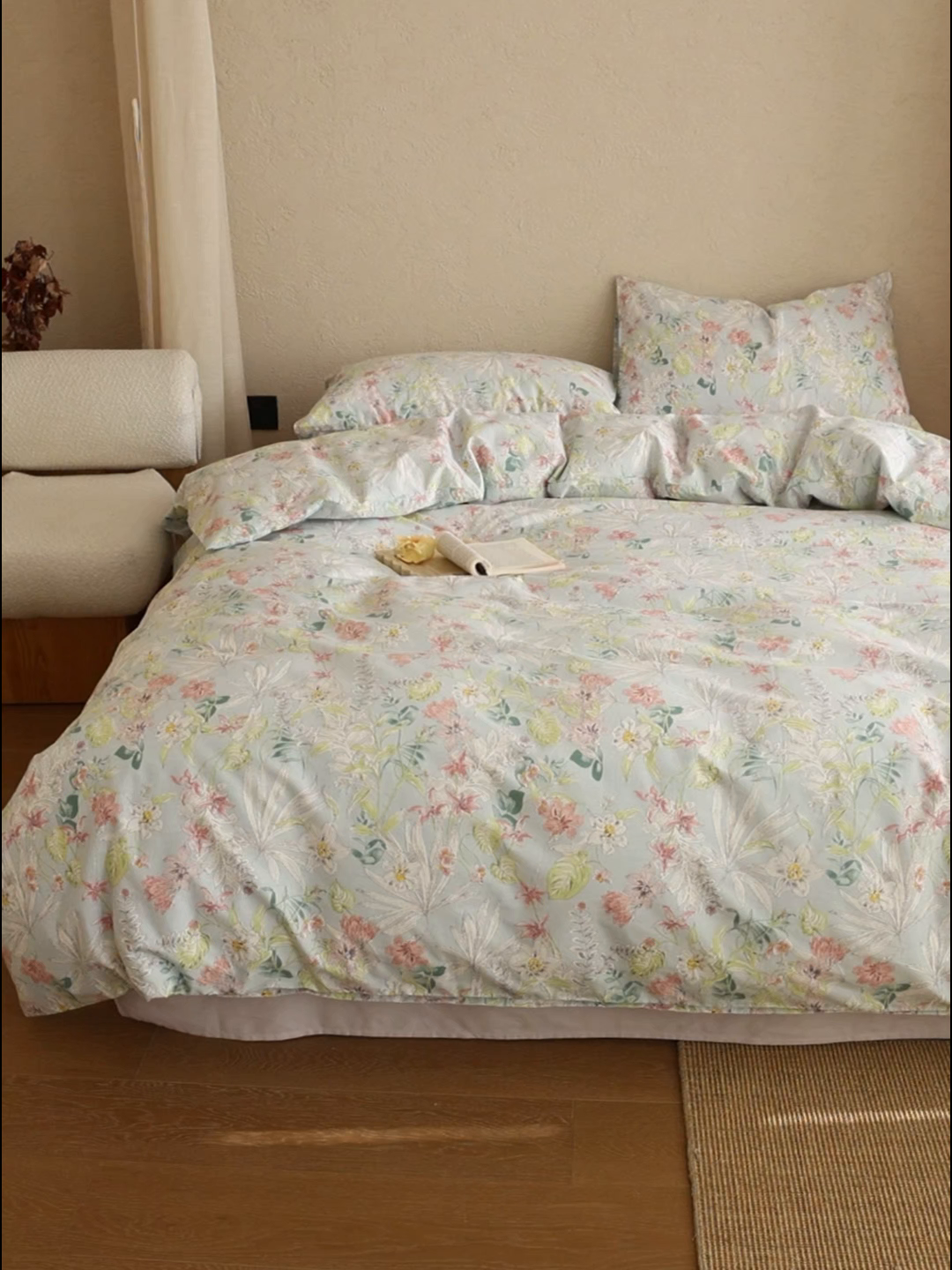 91家纺网 家纺一手货源 找家纺 棉眠 2026新款全棉纯棉印花四件套 蔷薇诗集（白）