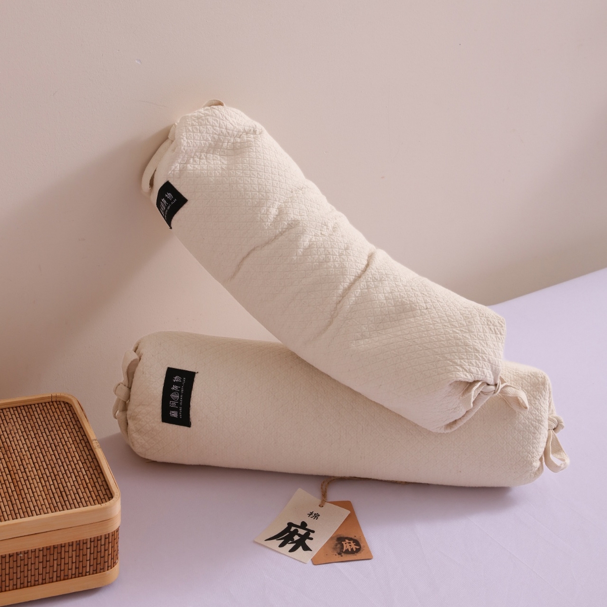 91家纺网 家纺一手货源 找家纺 （总）yyds网供 2025新款黑苦荞麦枕颈枕芯圆柱形枕头全棉麻整头荞麦壳支撑颈枕纯棉亚麻枕头枕芯