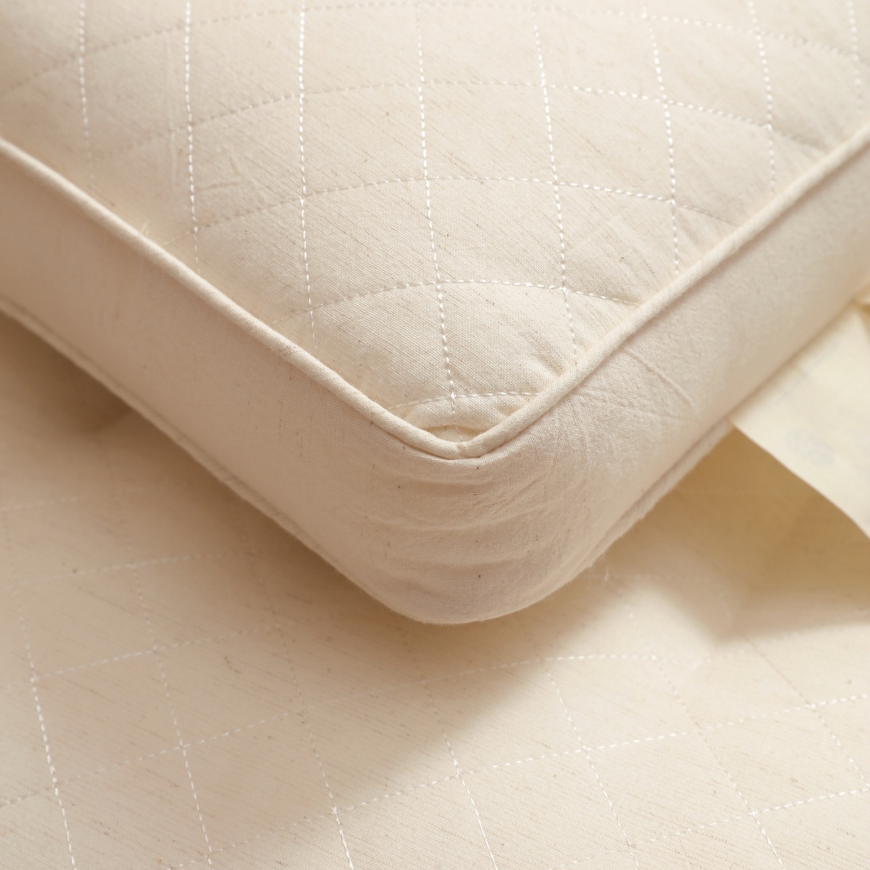 91家纺网 家纺一手货源 找家纺 （总）yyds网供 2025新款绗缝护颈枕芯长方形全棉麻枕头纯棉亚麻立体定型枕头枕芯